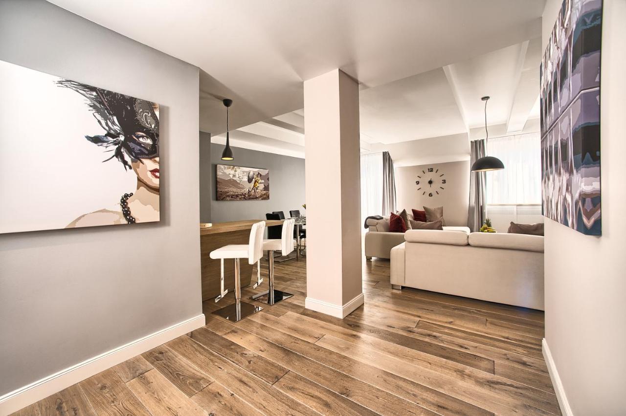 Exclusive 2 Bedroom Apartment Old Town - 2 Baths, Balcony And View - By Prague City Apartments 外观 照片
